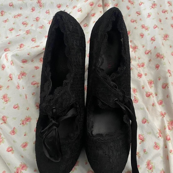 SOLD - Picture 5 of 6